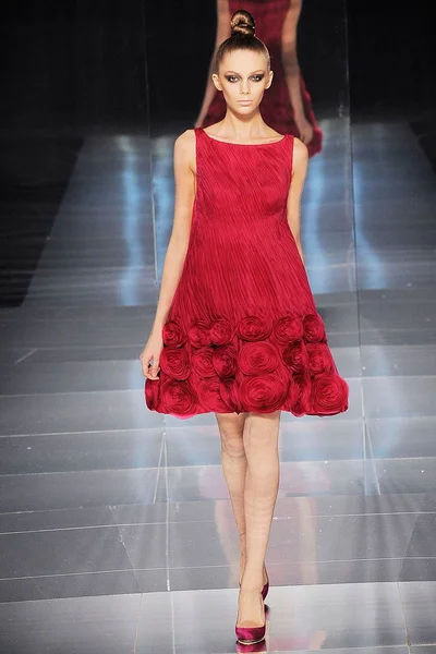 Look 25